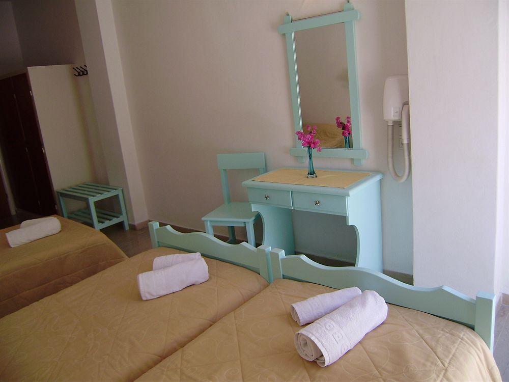 Kymata Hotel Kamári Buitenkant foto