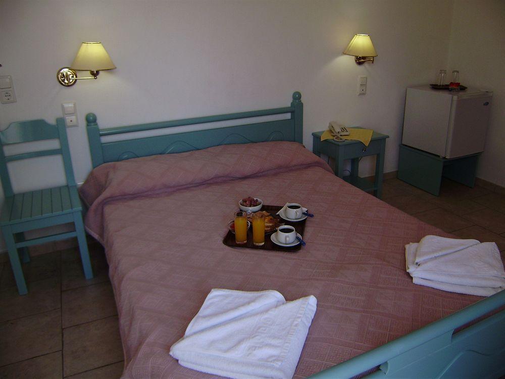 Kymata Hotel Kamári Buitenkant foto