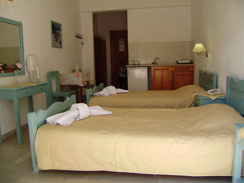 Kymata Hotel Kamári Buitenkant foto