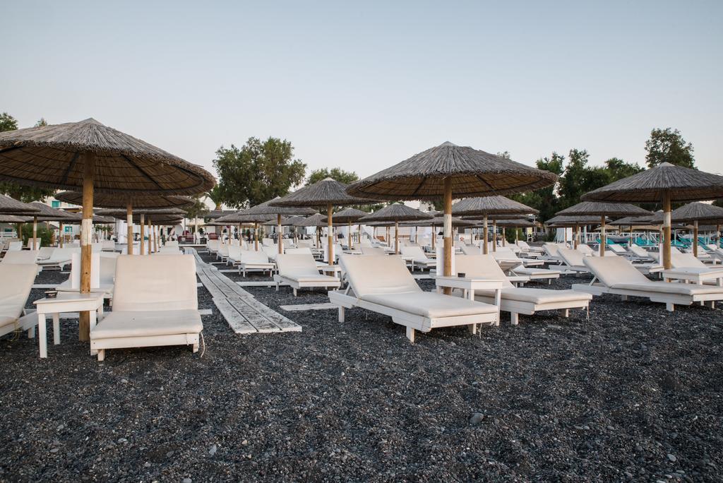 Kymata Hotel Kamári Buitenkant foto