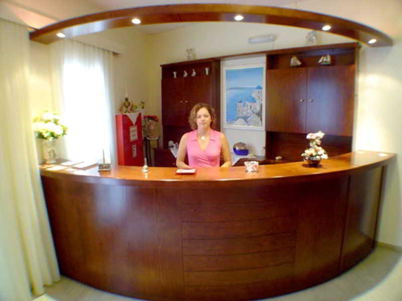 Kymata Hotel Kamári Buitenkant foto